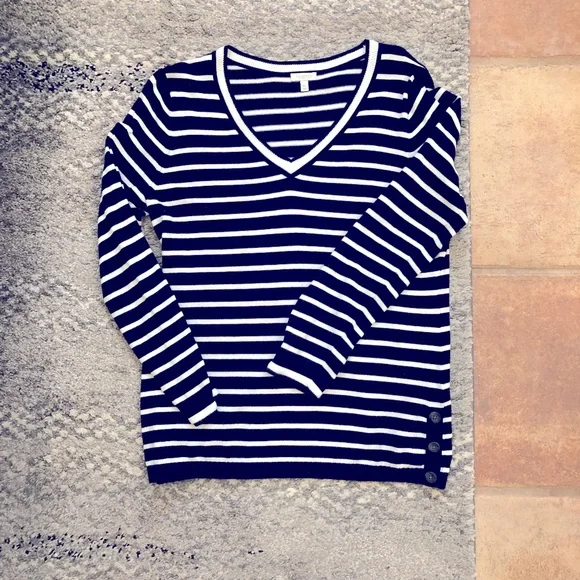 TALBOTS MP SWEATER - Picture 3 of 13